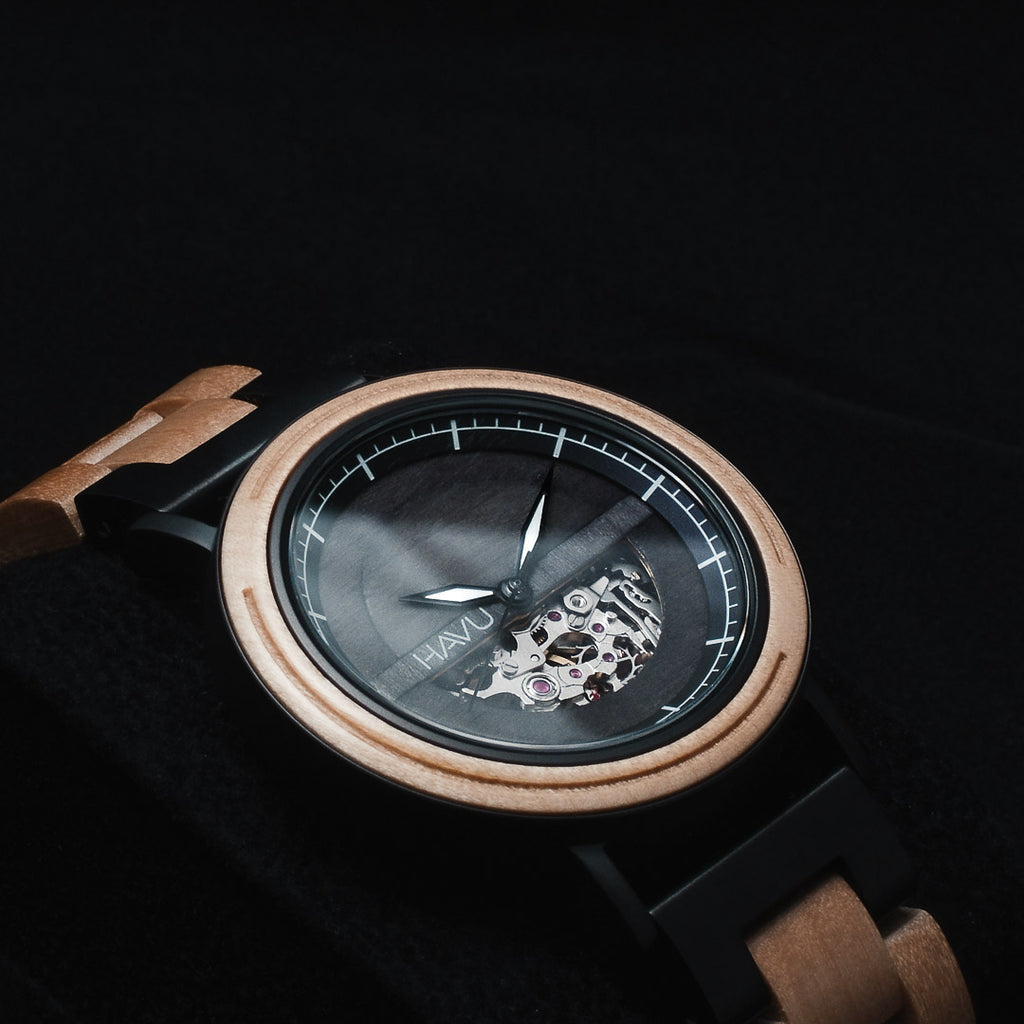 Rannekellot suomalaisesta puusta – Havu Watches